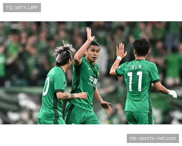 国安中场节奏混乱，控球数据尚可但组织效率明显下滑